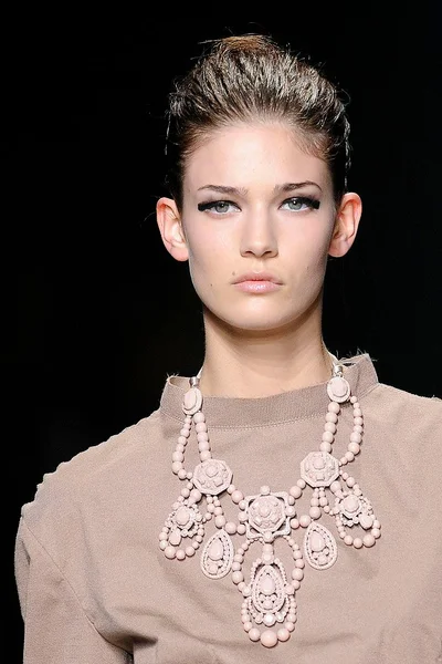 Look 54